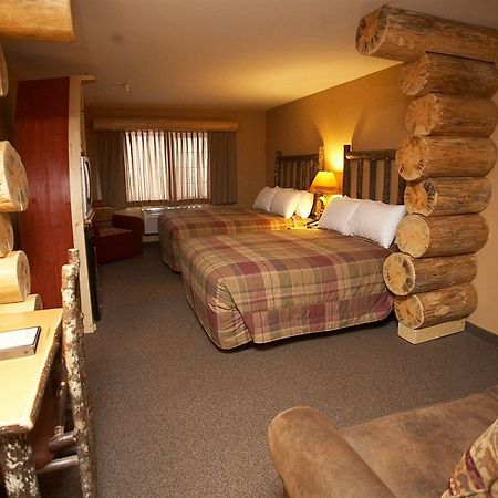 Whitefish Lodge And Suites Cross Lake Kültér fotó