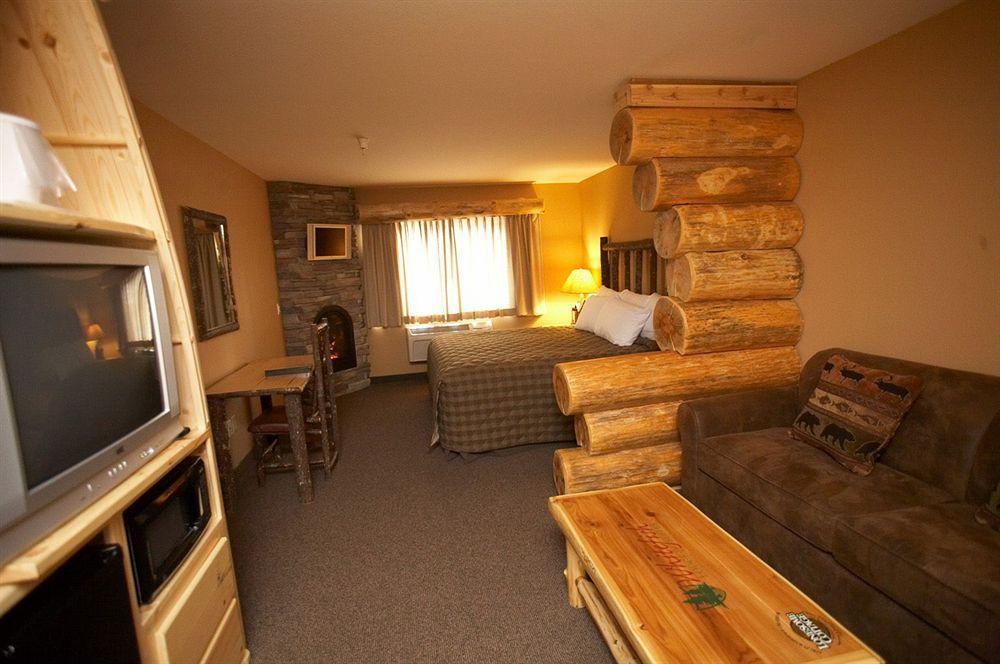 Whitefish Lodge And Suites Cross Lake Kültér fotó