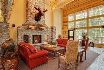 Whitefish Lodge And Suites Cross Lake Kültér fotó
